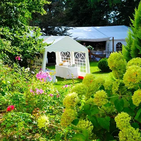 Schloss Dretzel Penzion Gladau