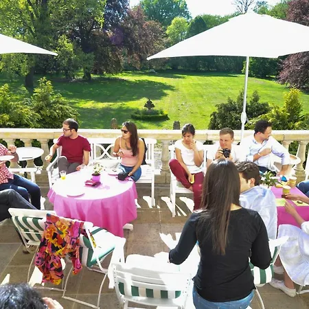 Schloss Dretzel Penzion *