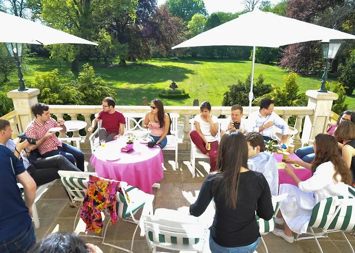 Schloss Dretzel Penzion *